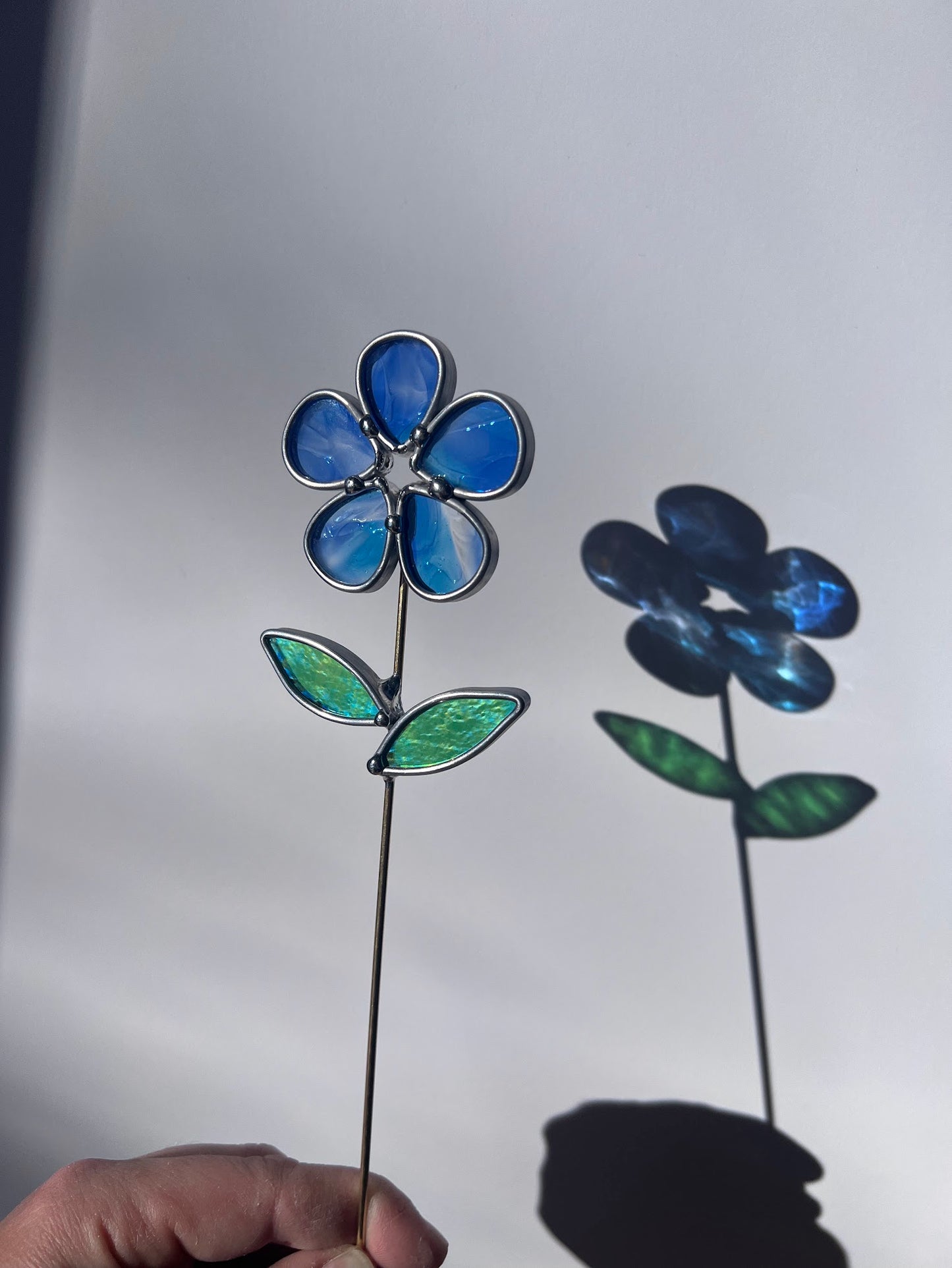 Premium Hand Blown Stained Glass Water Blue Daisy