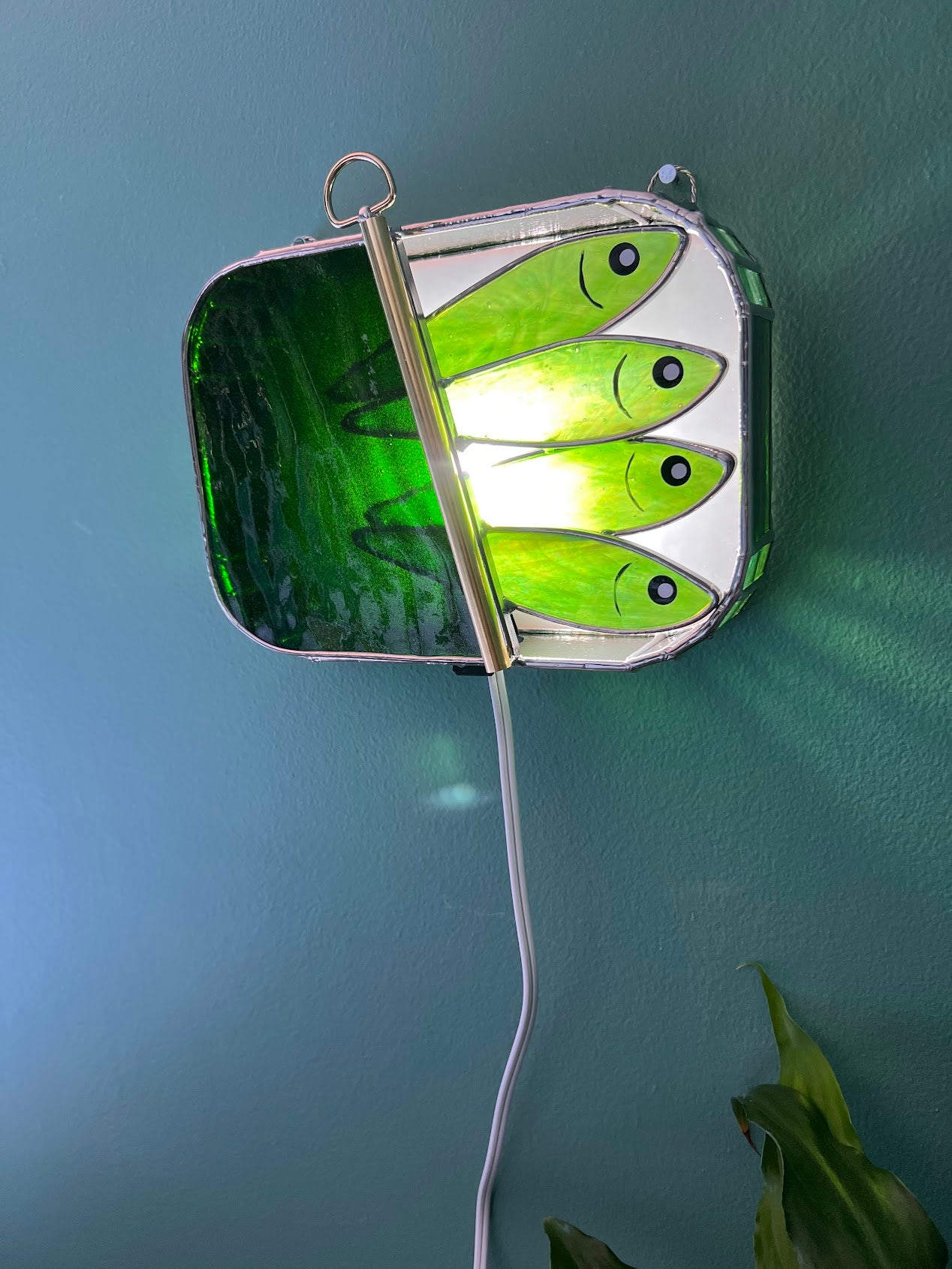 Iridescent Green-dines 3D Tinned Sardine Lamp