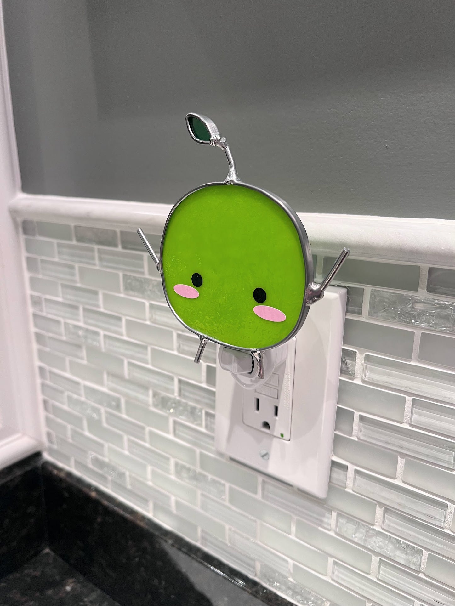 Stained Glass Junimo Night Light! Inspired by the Stardew Valley Video Game!