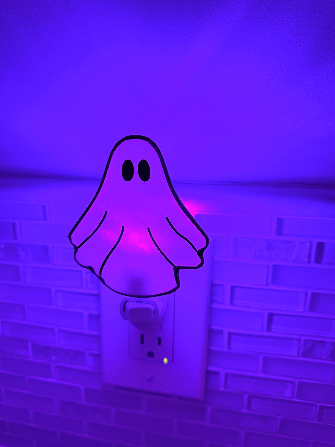Stained Glass Ghost Night Light! Choose between White or Flickering Orange Light! So cute! Made with Pearly White Stained Glass!